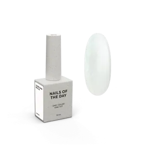 Камуфлююча база для нігтів Nailsoftheday Cover base New Formula milk 04, 10 мл