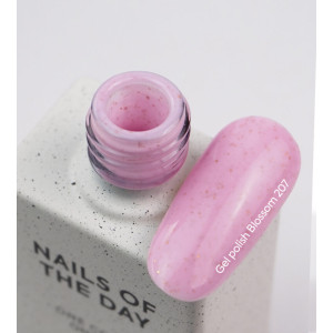 Гель-лак для нігтів Nailsoftheday Gel polish Blossom ніжно-рожевий із золотою поталлю, 10 мл