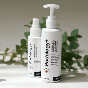 Крем для ніг, зволожуючий та поживний з сечовиною, Nailsoftheday Podology+, 200 мл 