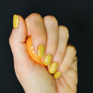 Гель-лак для нігтів Adore professional №468 - curry, 8 мл