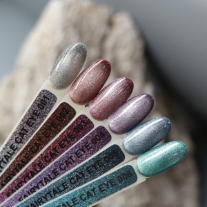 Магнітний гель-лак для нігтів Komilfo Fairytale Cat Eye 001 срібний, світловідбиваючий, 8 мл 