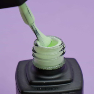 Гель-лак для нігтів Moon Full Breeze Gel Polish №436 світло-салатовий, 8 мл