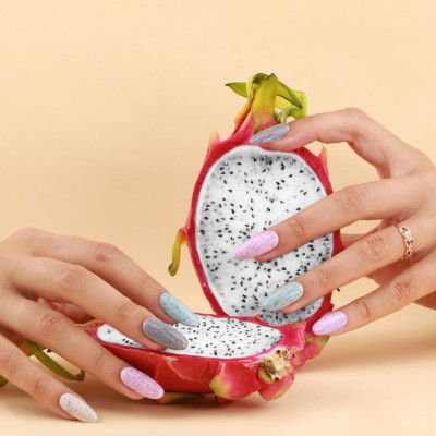 Гель-лак для нігтів Komilfo Dragon Fruit DF005 бузковий з вкрапленням, 8 мл