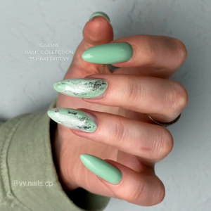 Гель-лак для нігтів хакі світлий Ga&Ma Basic collection 033 haki svitlyy, 10 мл